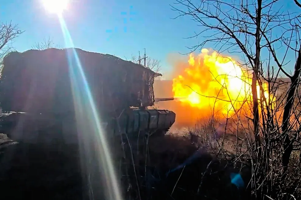 Russian strikes on Ukraine kill 5 people and wound 30 more