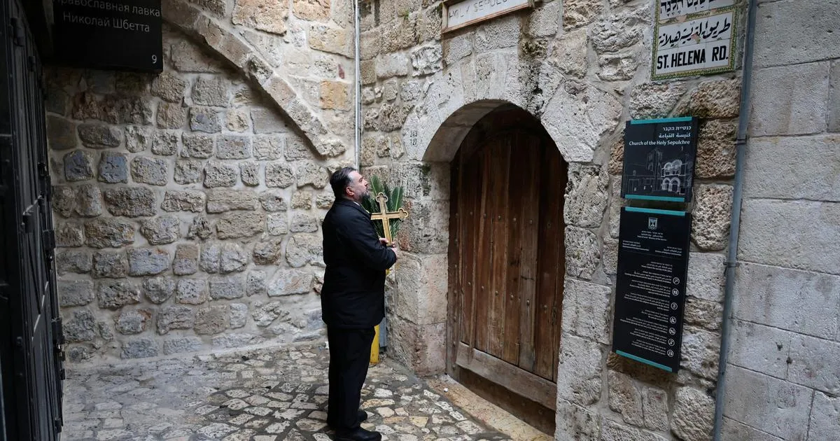 À Jérusalem, le grand désarroi des chrétiens, interdits de messe au Saint-Sépulcre