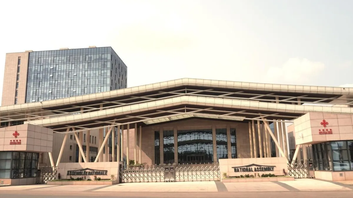 Révision constitutionnelle au Cameroun: le Parlement approuve la création du poste de vice-président