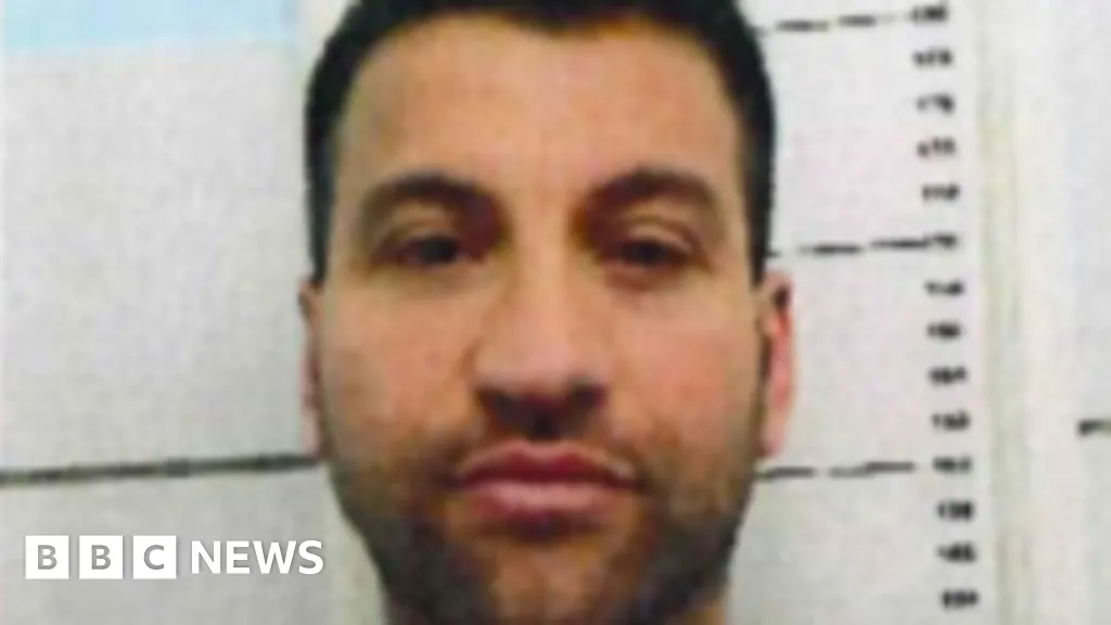 Fugitive mafia boss wanted for murder arrested in Amalfi Coast luxury villa  