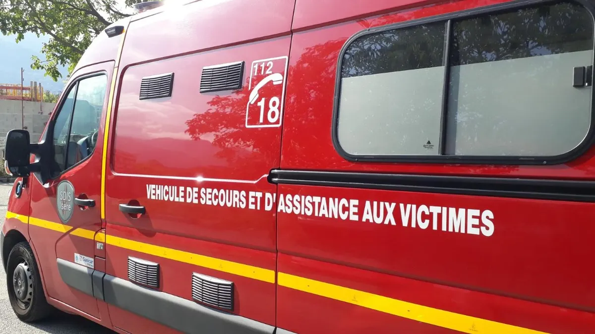 Deux personnes retrouvée mortes après l'incendie d'un appartement à Montreuil, le maire évoque "un féminicide"