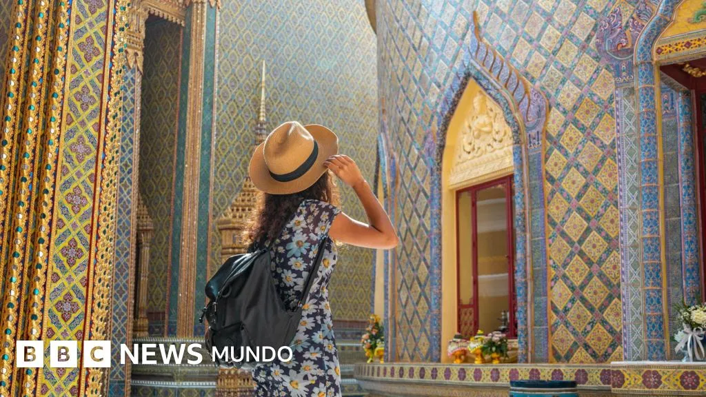 Los 5 países más seguros del mundo para las mujeres que viajan solas (y cuáles se encuentran en América Latina)