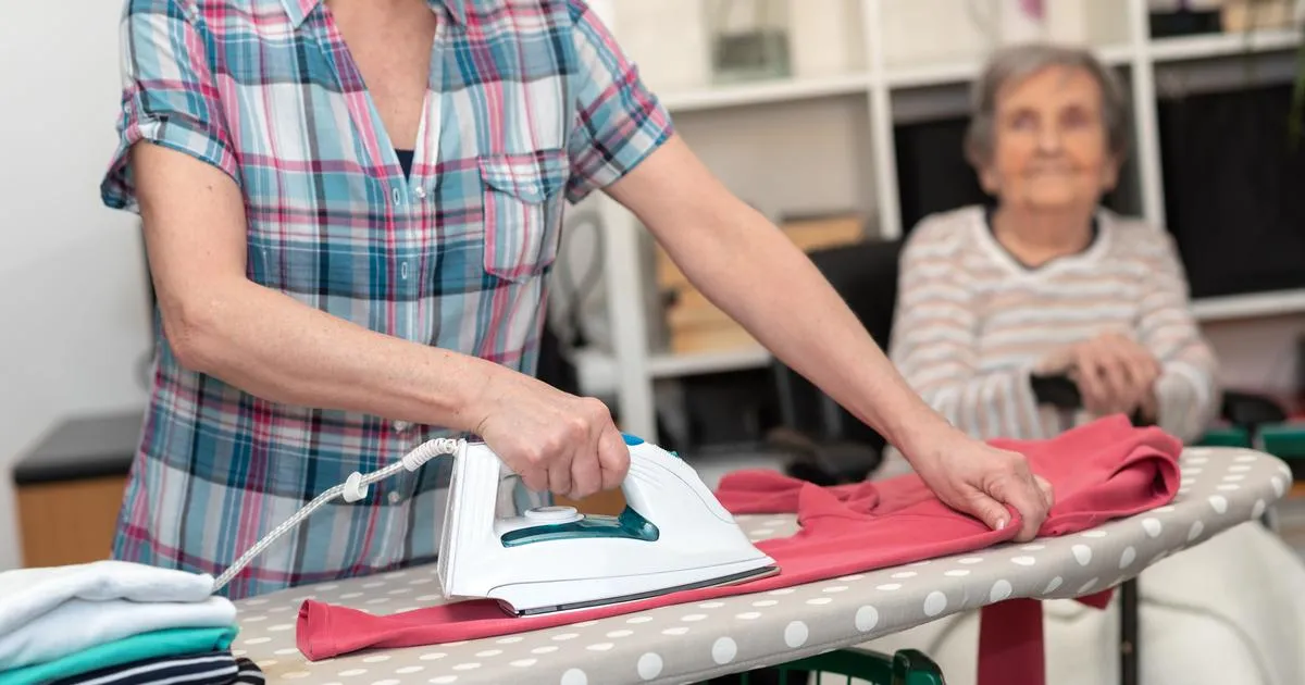 Exonération de cotisations sociales pour une aide à domicile : la borne d'âge bientôt repoussée