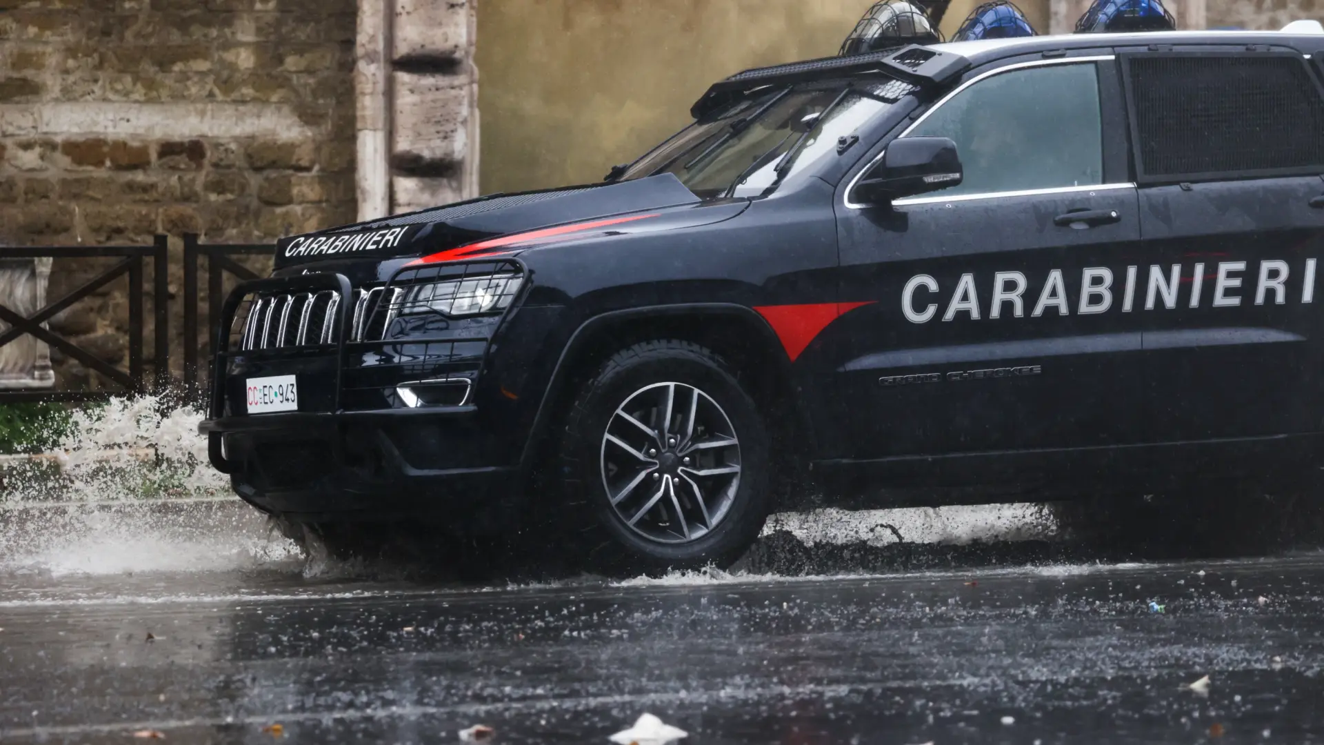 
         Detenido el capo mafioso Roberto Mazzarella, uno de los fugitivos más peligrosos de Italia 
    