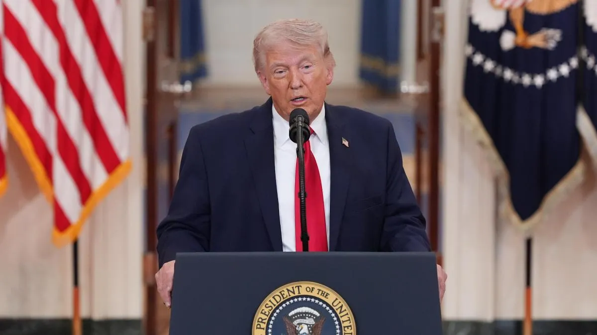 
          Trump da 48 horas a Irán para firmar un acuerdo o amenaza con “desatar el infierno”
      