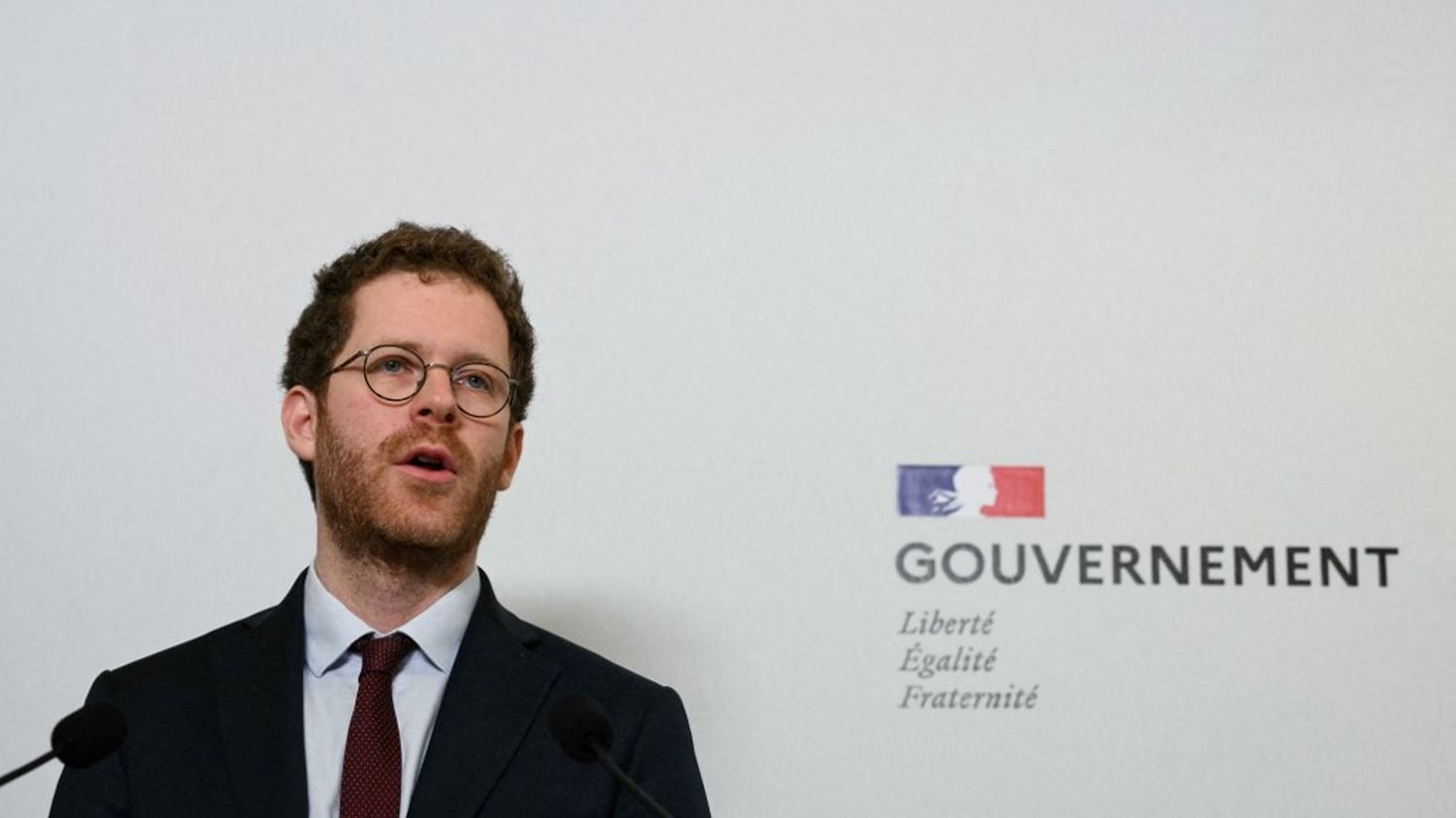 Le gouvernement "propose" une "négociation sociale" dans la fonction publique consacrée à l'intelligence artificielle