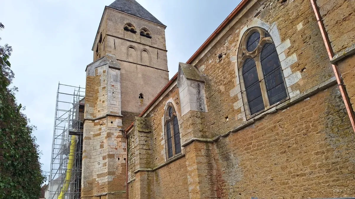 "Une église, ça ne devrait pas être vendu" : les édifices religieux, des fardeaux de plus en plus coûteux à entretenir