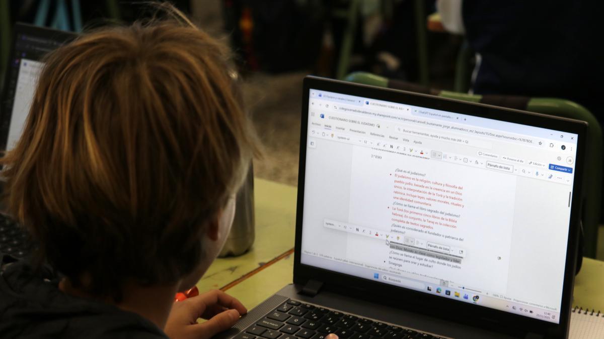 
                                                                                       La musculatura del pensamiento
                                                                                   