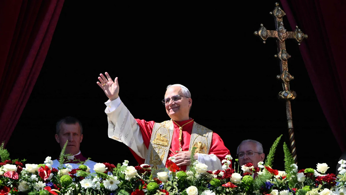 Katholische Kirche: „Wer Waffen in der Hand hält, lege sie nieder!“