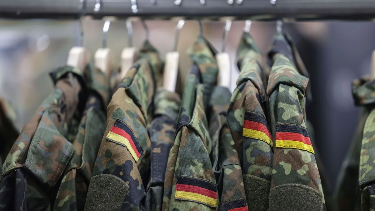 Wehrpflichtgesetz: Streit über Genehmigungspflicht für Auslandsreisen