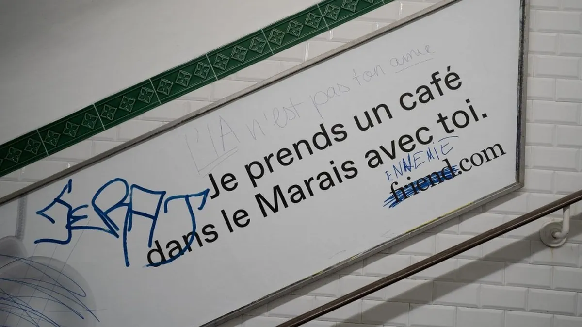 Il devait enregistrer tout ce qui se passe autour de vous : la startup Friend renonce à vendre son collier équipé d'IA dans l'Union européenne