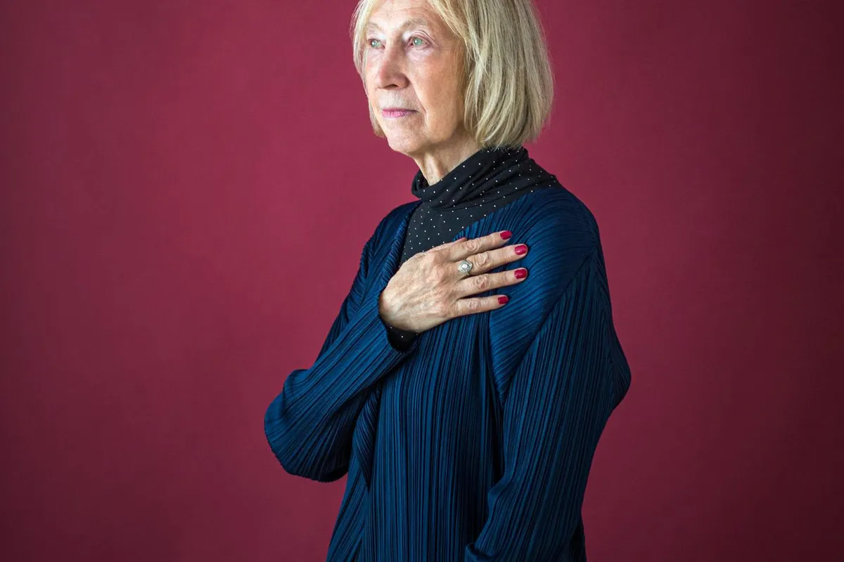 « Femmes sur fond azur », de l’académicienne Chantal Thomas, raconte six parcours de femmes ayant trouvé refuge et inspiration sur la Côte d’Azur
