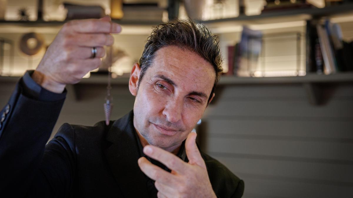 “Somos mucho más manipulables de lo que creemos”