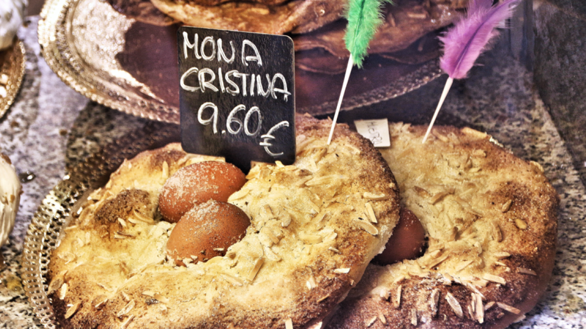 
                                                                                                                      Los orígenes de la mona de Pascua
                                                                                                                  