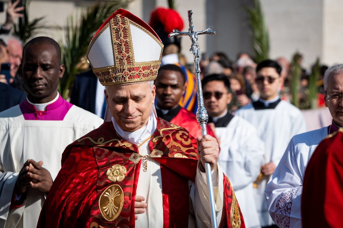 León XIV visita una dividida Iglesia catalana