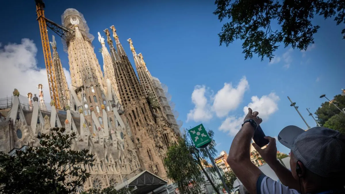 
                                         La seguridad del Papa ya ha visitado los escenarios de su viaje a Catalunya
                                     