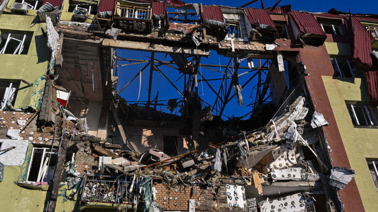 Week-end pascal meurtrier en Ukraine, la Russie touchée au coeur de son économie