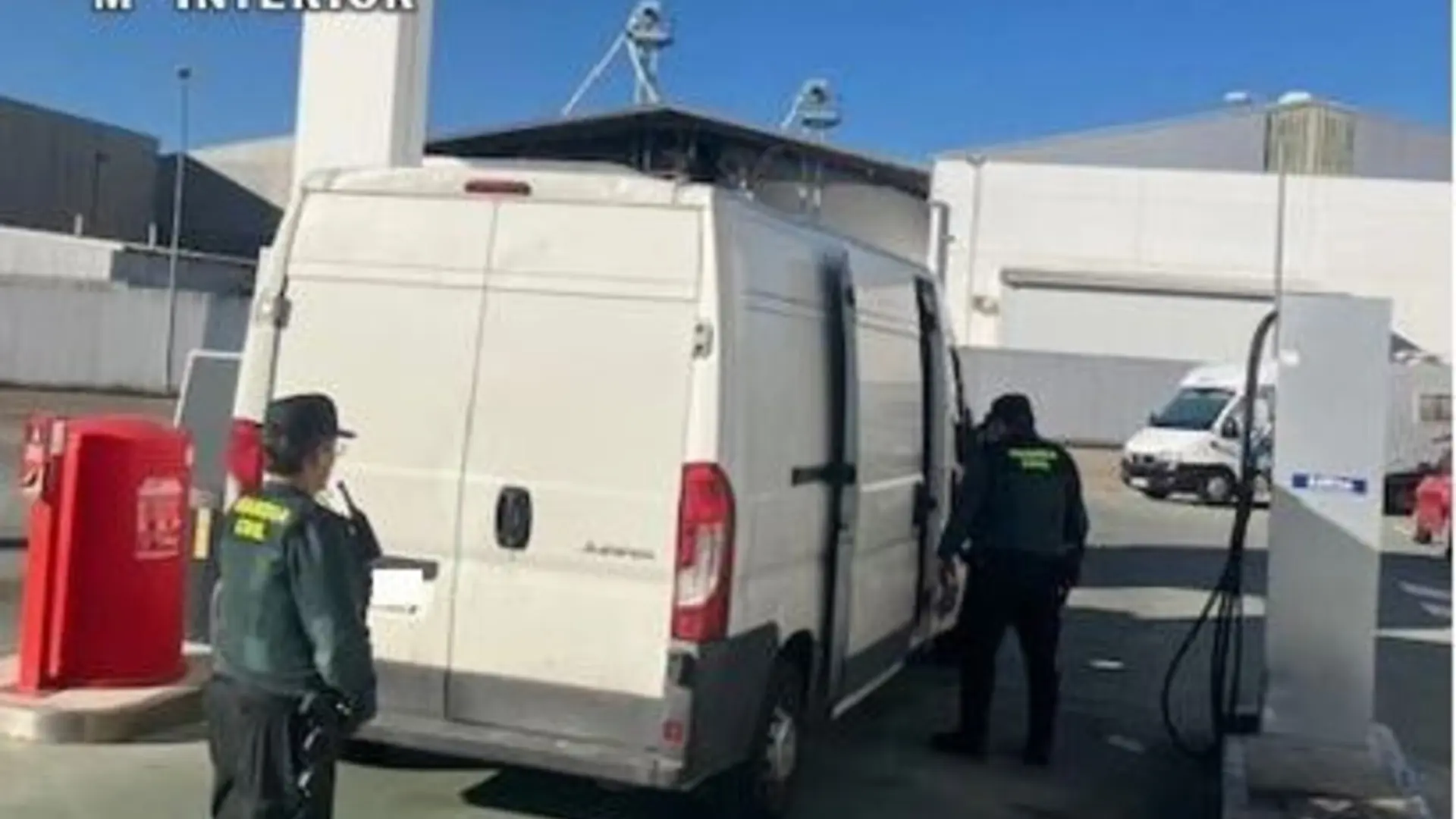 
         Detenido en Valladolid el trabajador de una empresa de transporte por estafar 100.000 euros en gasolina 
    