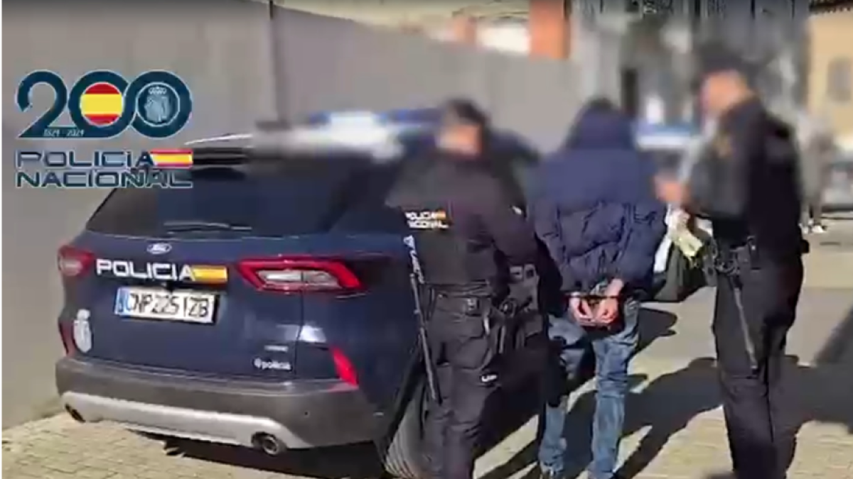 
                               Detenido en Toledo después de fugarse tras apuñalar a su expareja con un destornillador
                           
