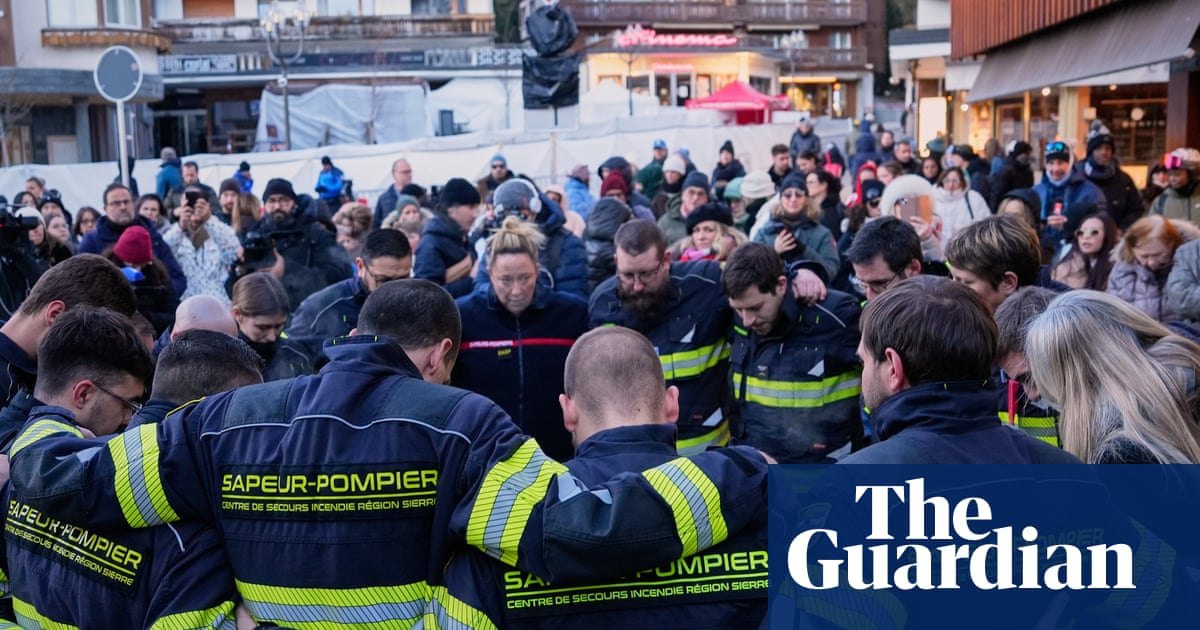 Swiss prosecutors place bar managers under investigation after deadly fire