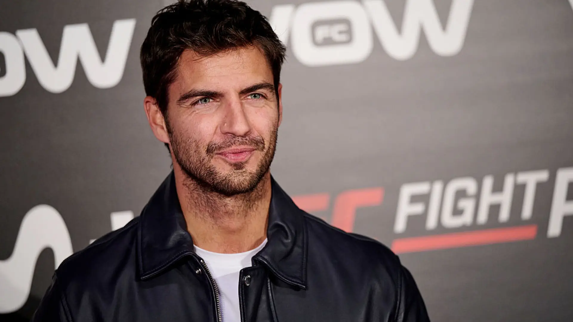 
         El discreto historial amoroso de Maxi Iglesias: desde Ione Astondoa hasta la actriz Aitana Sanchéz-Gijón 
    