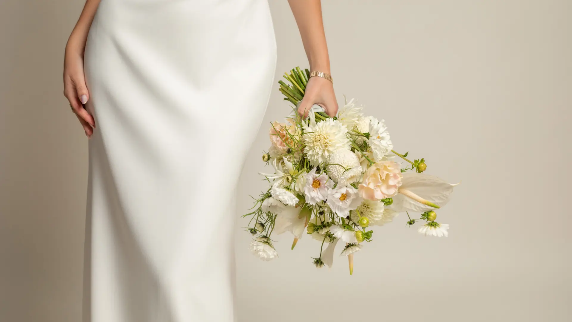 
         Seis tendencias de las bodas esta primavera: piezas artesanales, tejido fluido y mucha naturaleza 
    