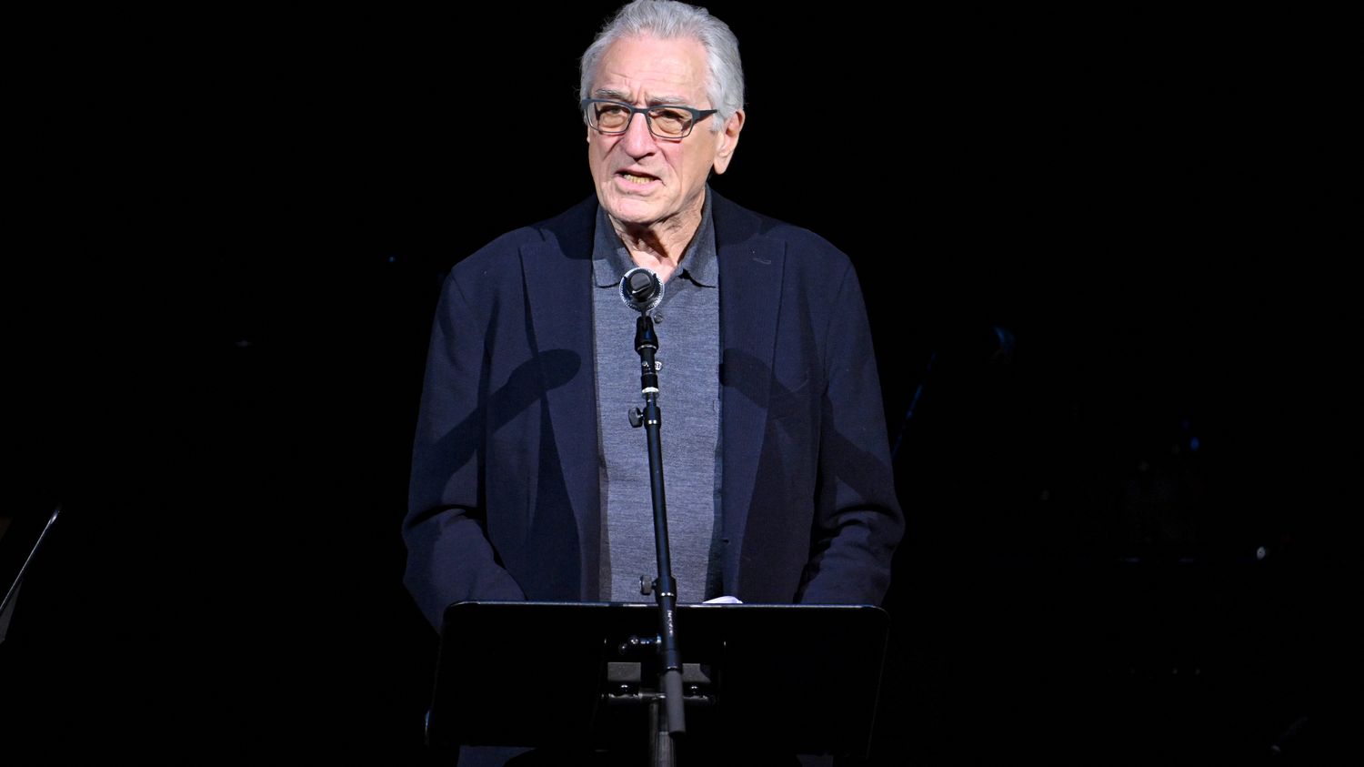 L'acteur américain Robert De Niro repéré dans un village de la Loire pour le tournage d'un documentaire, selon les habitants