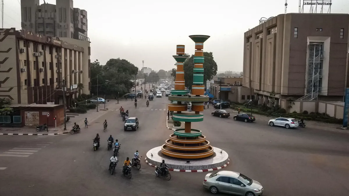 Le Burkina Faso rejette un rapport de HRW accusant son armée d'avoir tué 1255 civils depuis 2023
