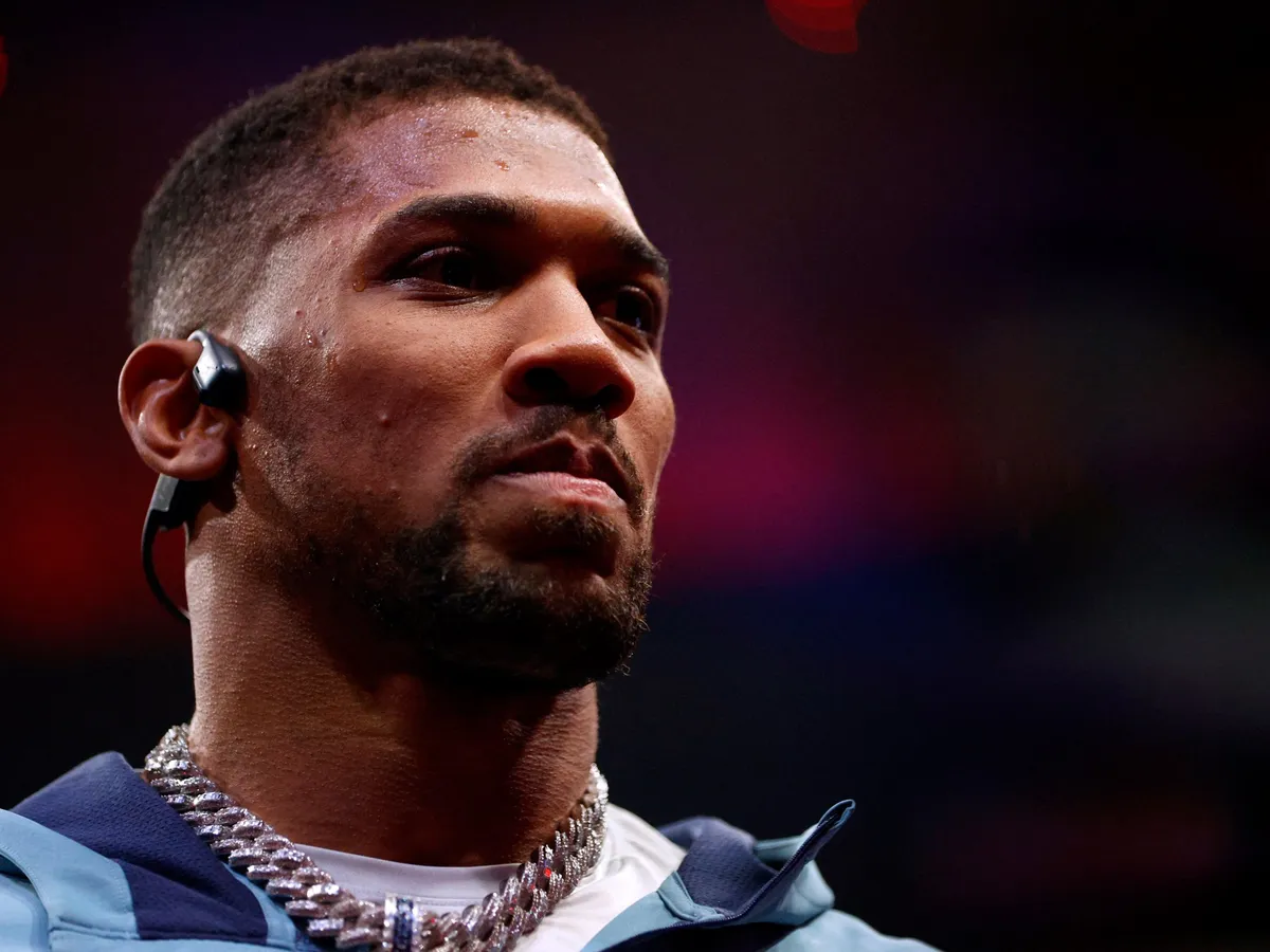 Boxer Anthony Joshua returns to UK after fatal Nigeria car crash