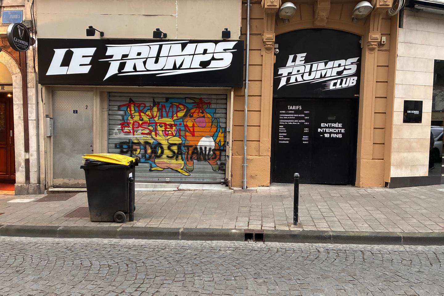 A Bourges, au Trumps Club, on évite de « parler politique »