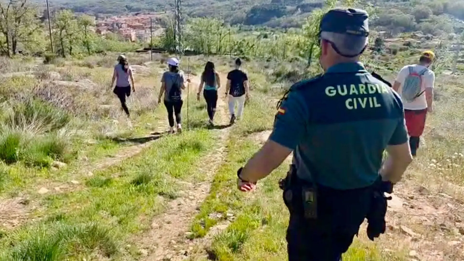 
         Refuerzan el operativo de búsqueda de José Antonio, el hombre de 74 años desaparecido en Jarandilla 
    