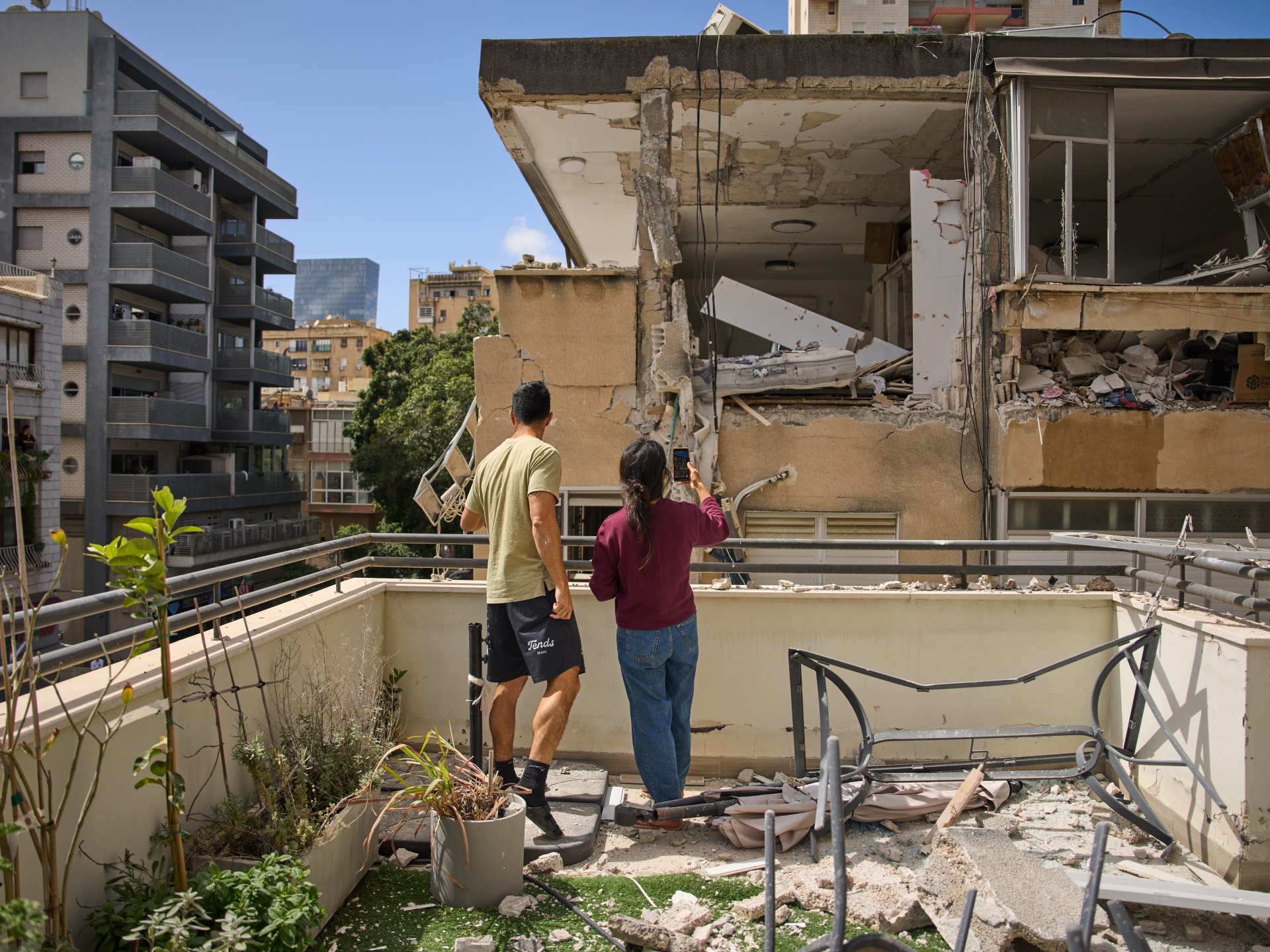 Lebanon’s Hezbollah and Yemen’s Houthis join Iran in strike on Israel