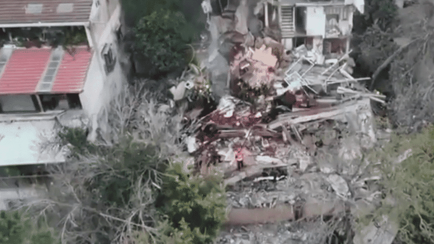 Guerre au Moyen-Orient : une salve de missiles iraniens fait quatre morts à Haïfa, au nord d'Israël