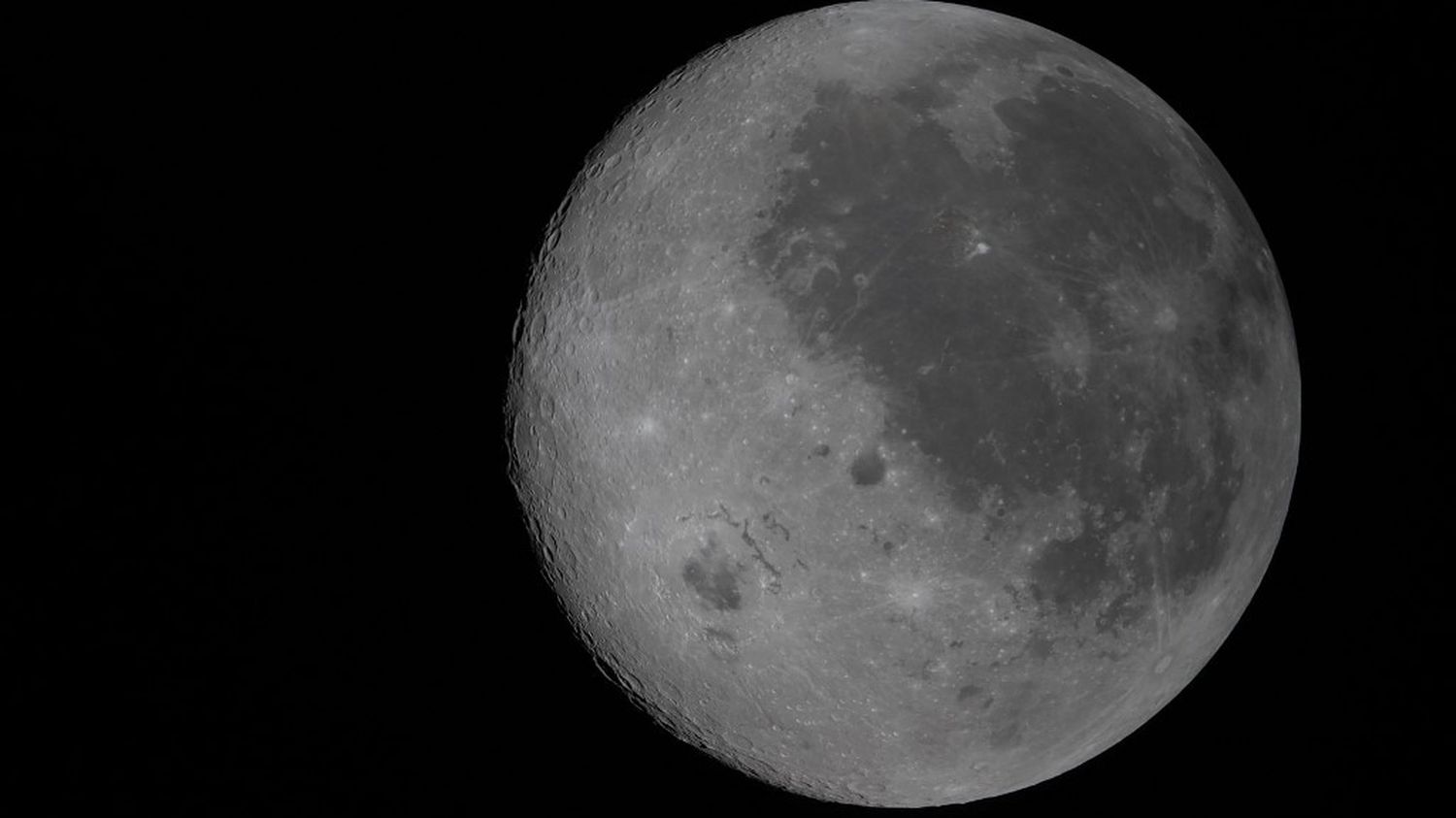 Les astronautes de la mission Artemis II ont remis le cap vers la Terre, après avoir fait le tour de la Lune