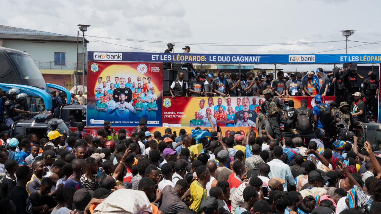 RDC: nouvelle polémique sur la promotion du troisième mandat présidentiel lors du retour des Léopards