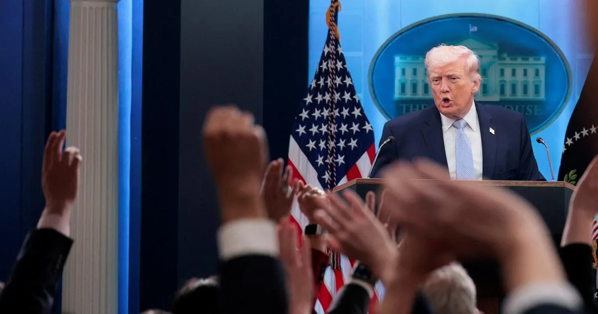 EN DIRECT - Guerre au Moyen-Orient : l’ultimatum de Trump se termine dans quelques heures, l’Iran toujours déterminé à combattre