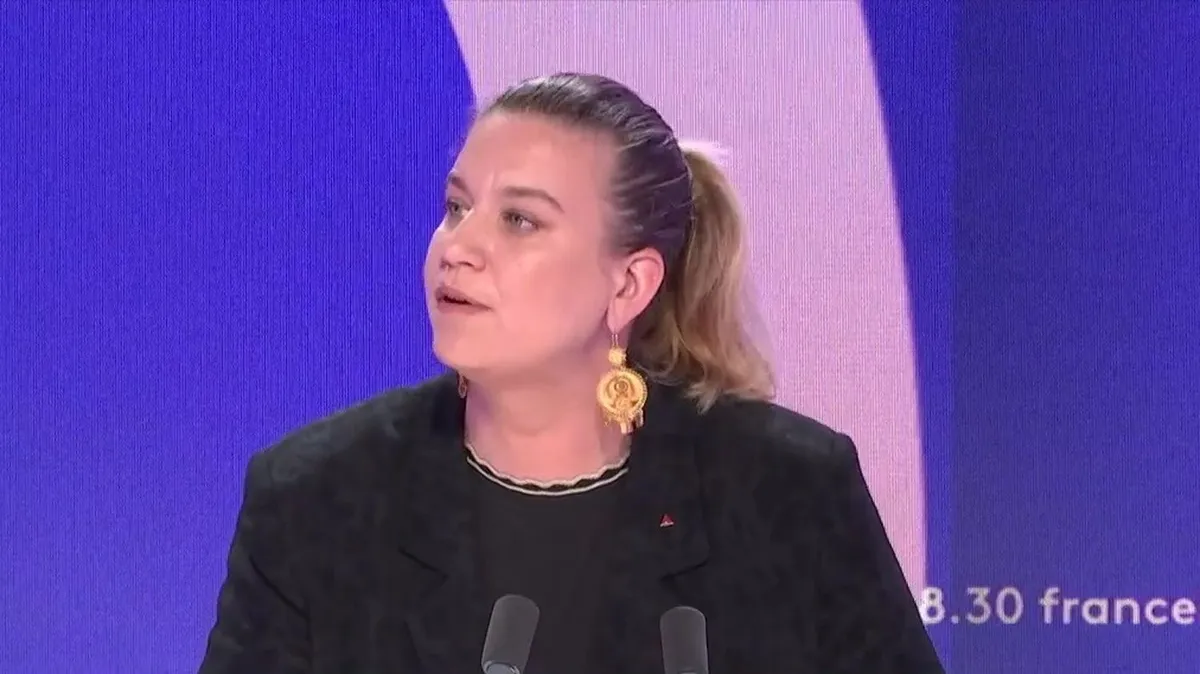 Carburants : l'insoumise Mathilde Panot propose la "réquisition" en cas de pénurie