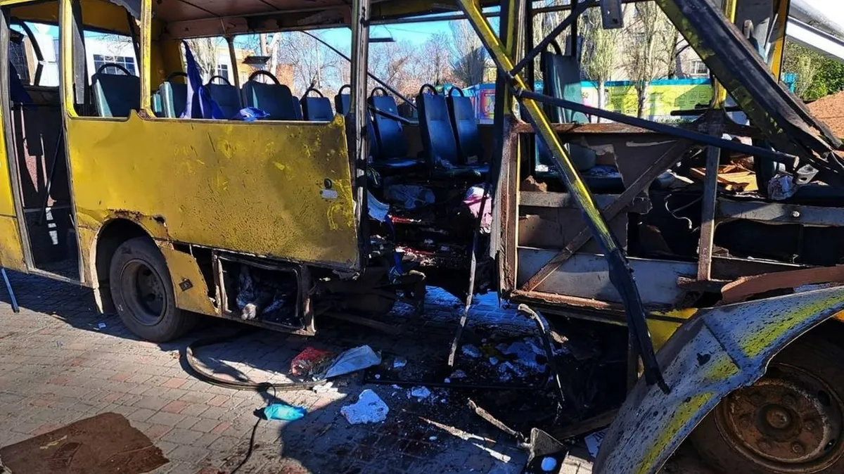 Quatre morts, dont un jeune garçon, dans des frappes russes en Ukraine