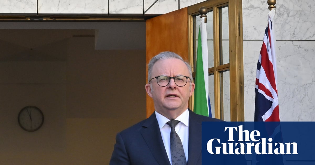 Albanese brings forward Singapore trip and speaks with China in bid to shore up petrol shipments to Australia