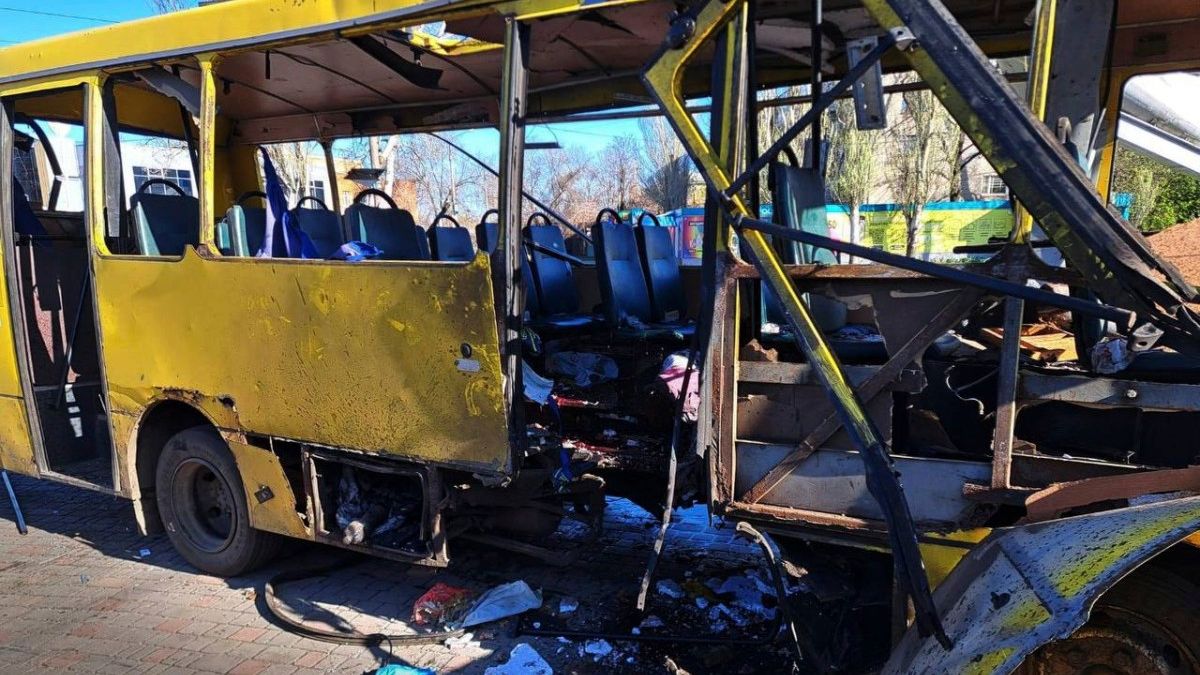 Ukraine: Mindestens drei Tote nach russischem Drohnenangriff auf Bus in Nikopol