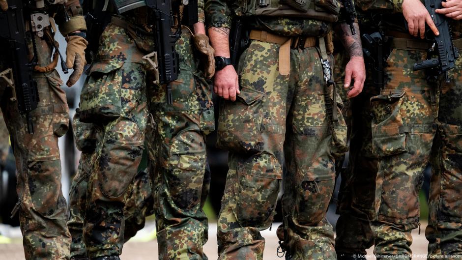 German police mistakenly shoot soldier on training exercise