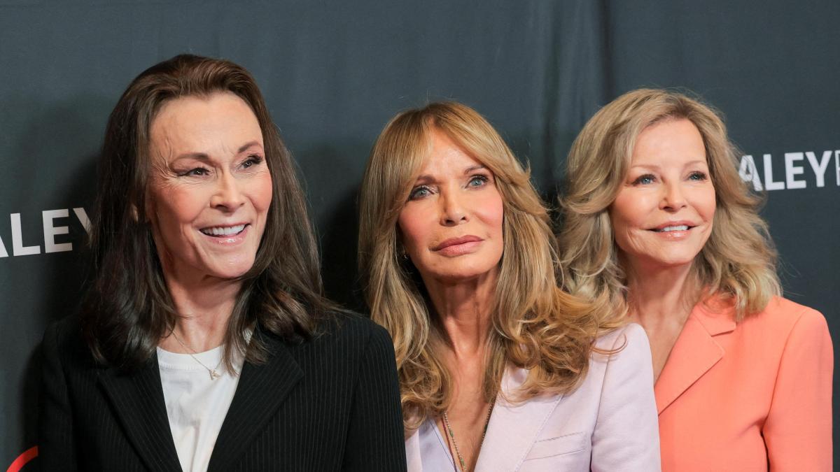 
                                El regreso de 'Los ángeles de Charlie': Kate Jackson, Jaclyn Smith y Cheryl Ladd se reúnen para celebrar medio siglo de una serie que marcó una época
                            