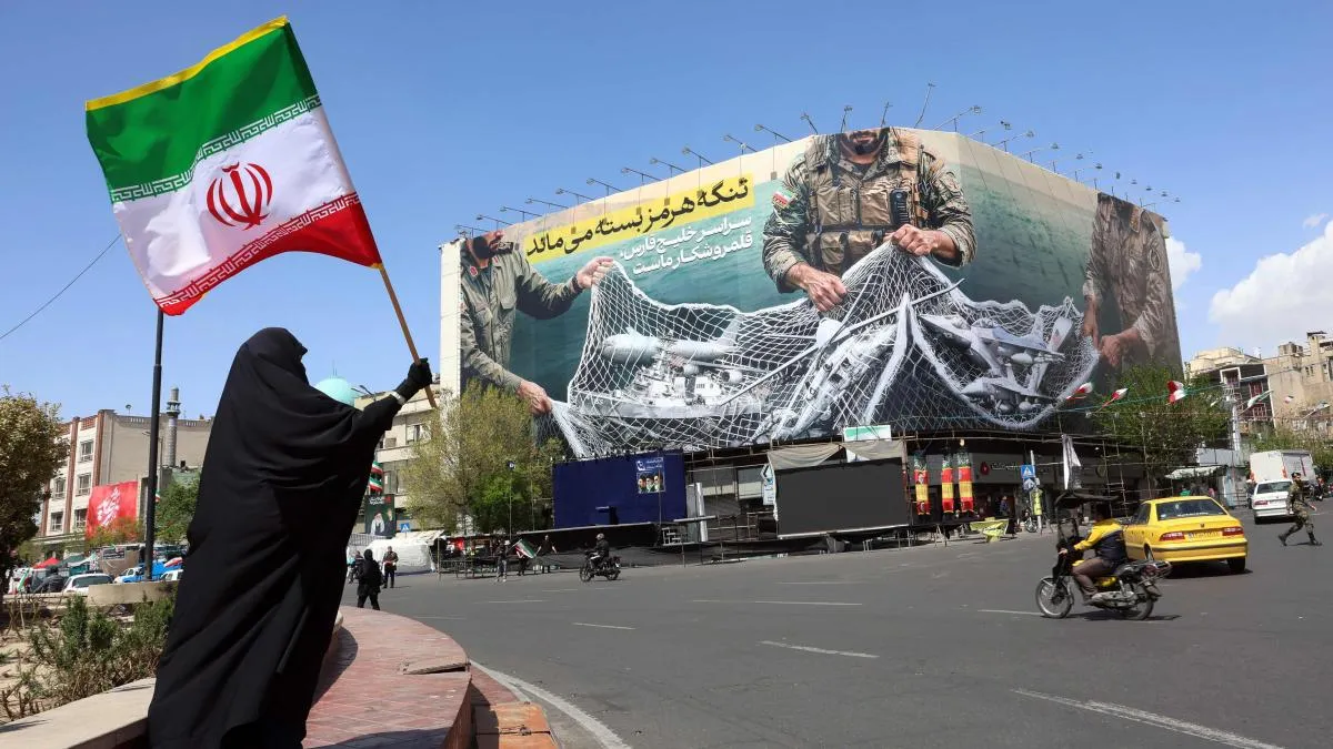 
                                                                            El petróleo sube y supera los 110 dólares cerca del nuevo ultimátum de Trump en Irán
                                                                        