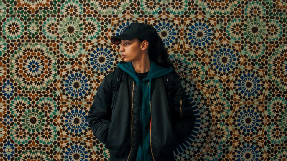 
                                                                                                               Hafsia Herzi, cine sin fronteras
                                                                                                           