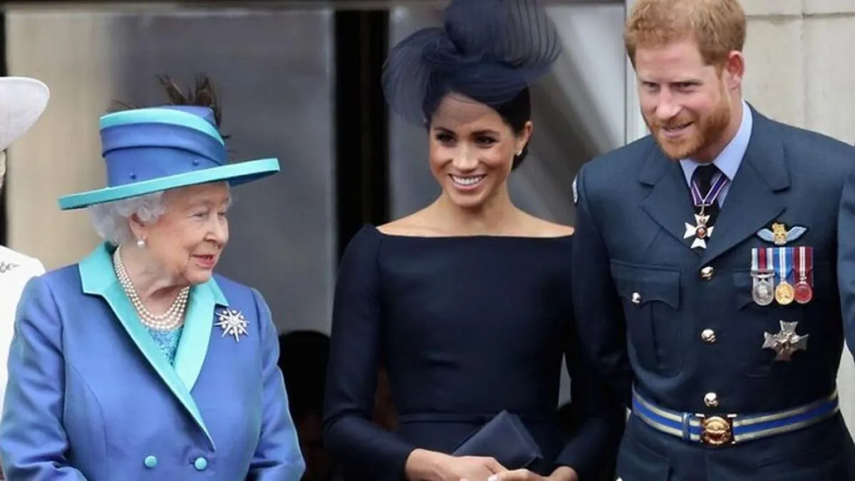 
                                                                                                                     Isabel II no se fiaba de los duques de Sussex: “Quiso poner freno desde el principio”
                                                                                                                 