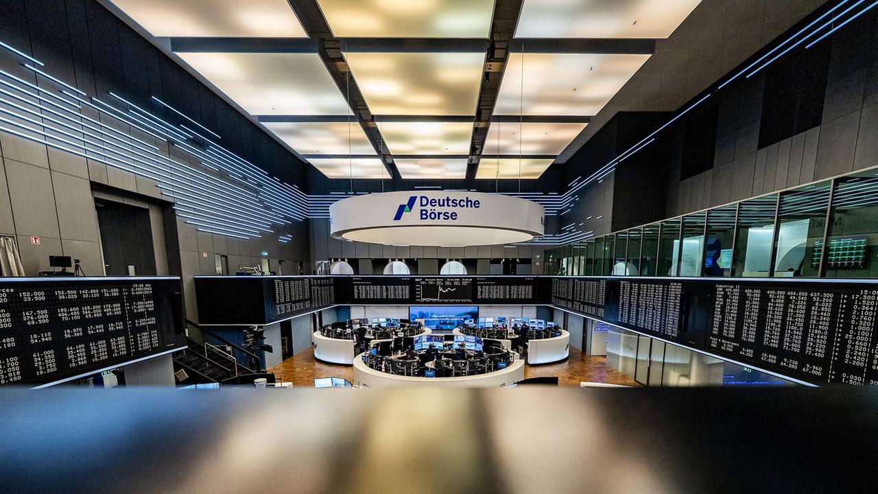 DAX unter Druck - Dividendenrekord in schwierigen Zeiten