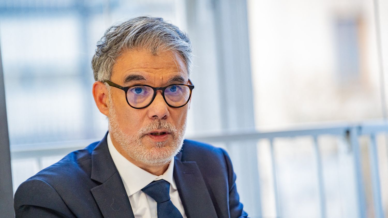 Olivier Faure annonce que les socialistes voteront contre la proposition de loi Yadan, alors que la pétition avoisine les 500 000 signatures