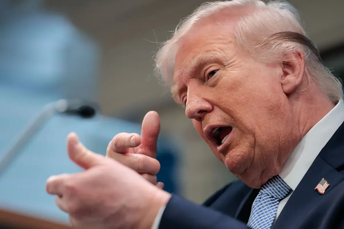 Donald Trump advierte que "toda una civilización morirá esta noche" mientras EEUU bombardea la isla iraní de Jark
