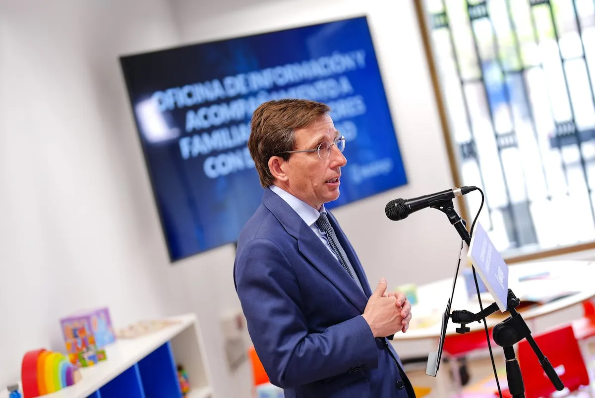 El Ayuntamiento de Madrid abre una oficina con una trabajadora social para atender a familias con hijos con discapacidad 
