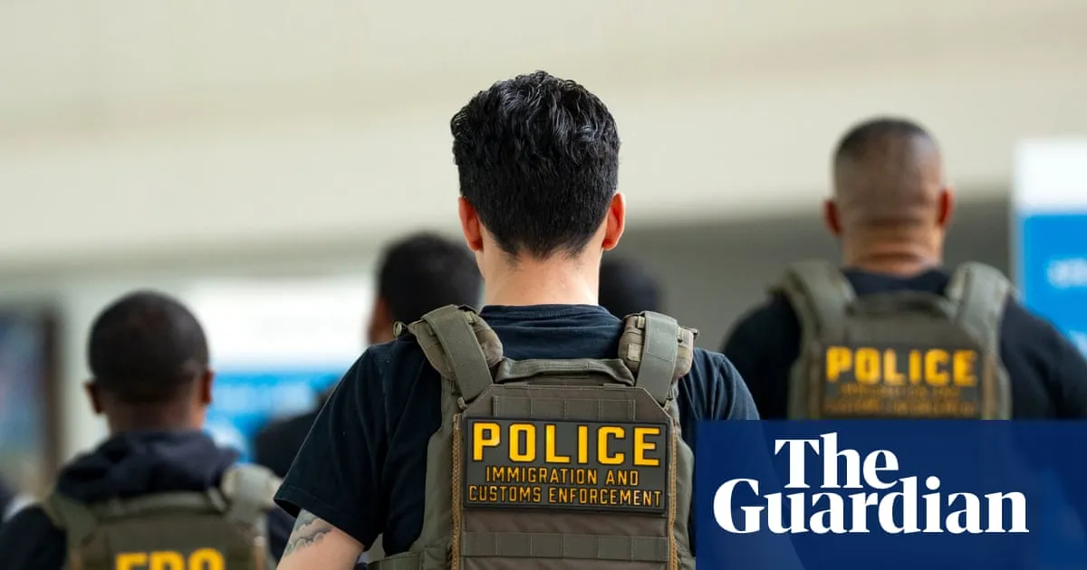ICE arrested more than 800 people after tips from TSA, investigation shows